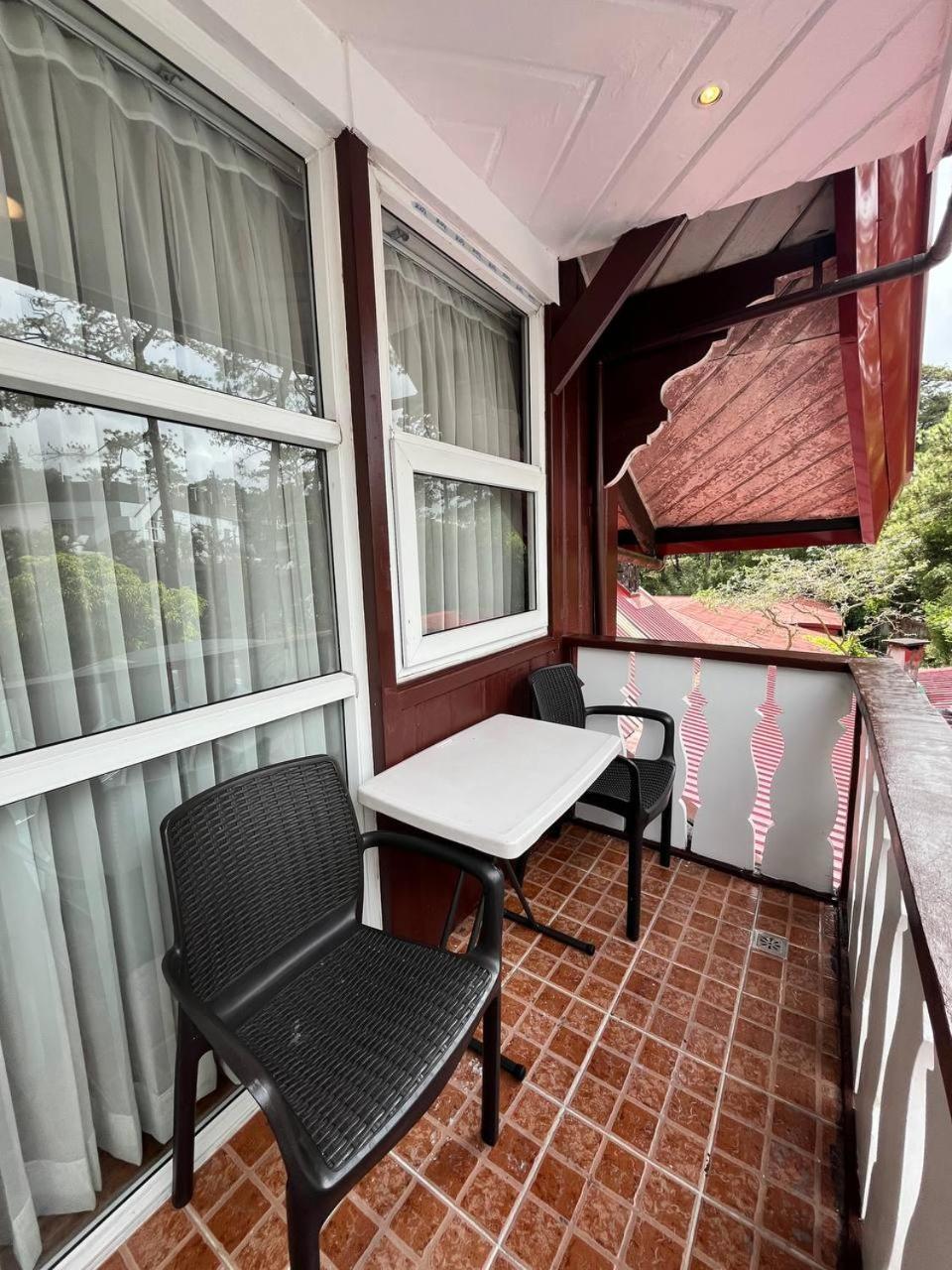 Log Cabin Hotel - Baguio Baguio City Номер фото